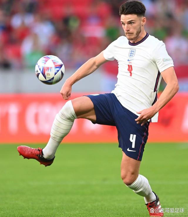 AYX-足球大师赛焦点战：皖南麒麟队逆转燕赵旋风队，客场强势带走胜利。年轻人站出来了的简单介绍