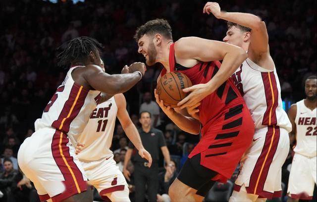 爱游戏体育-清晨波特兰开拓者调整名单以备欧篮联，内部沟通环节打磨，球迷炸锅，纪律约束更严格(欧篮联赛程比分排名)